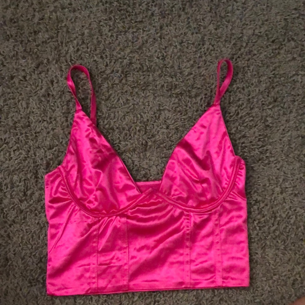 Pink tank top